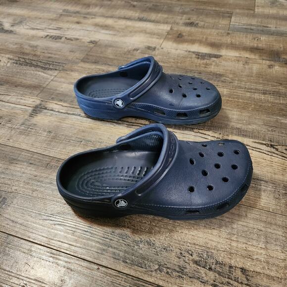Classic Crocs dark blue size W8/M6 Pre-owned in good condition SH1 - Picture 7 of 8